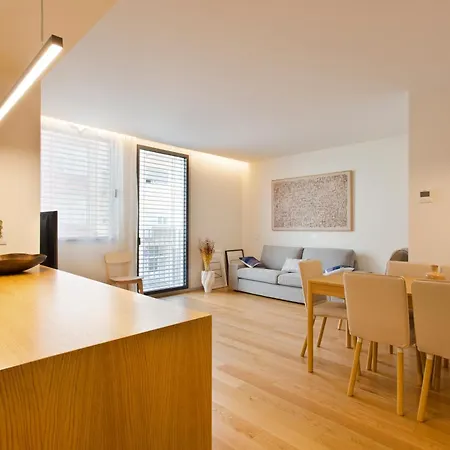 Modern And Comfort Brand New 3br, Ac, Parking