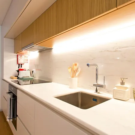 Modern And Comfort Brand New 3br, Ac, Parking