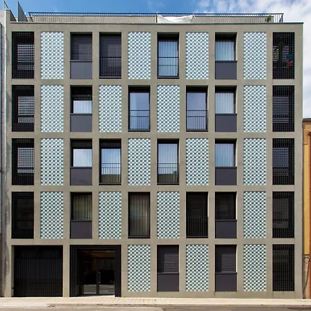 Modern And Comfort Brand New 3br, Ac, Parking Appartement *
